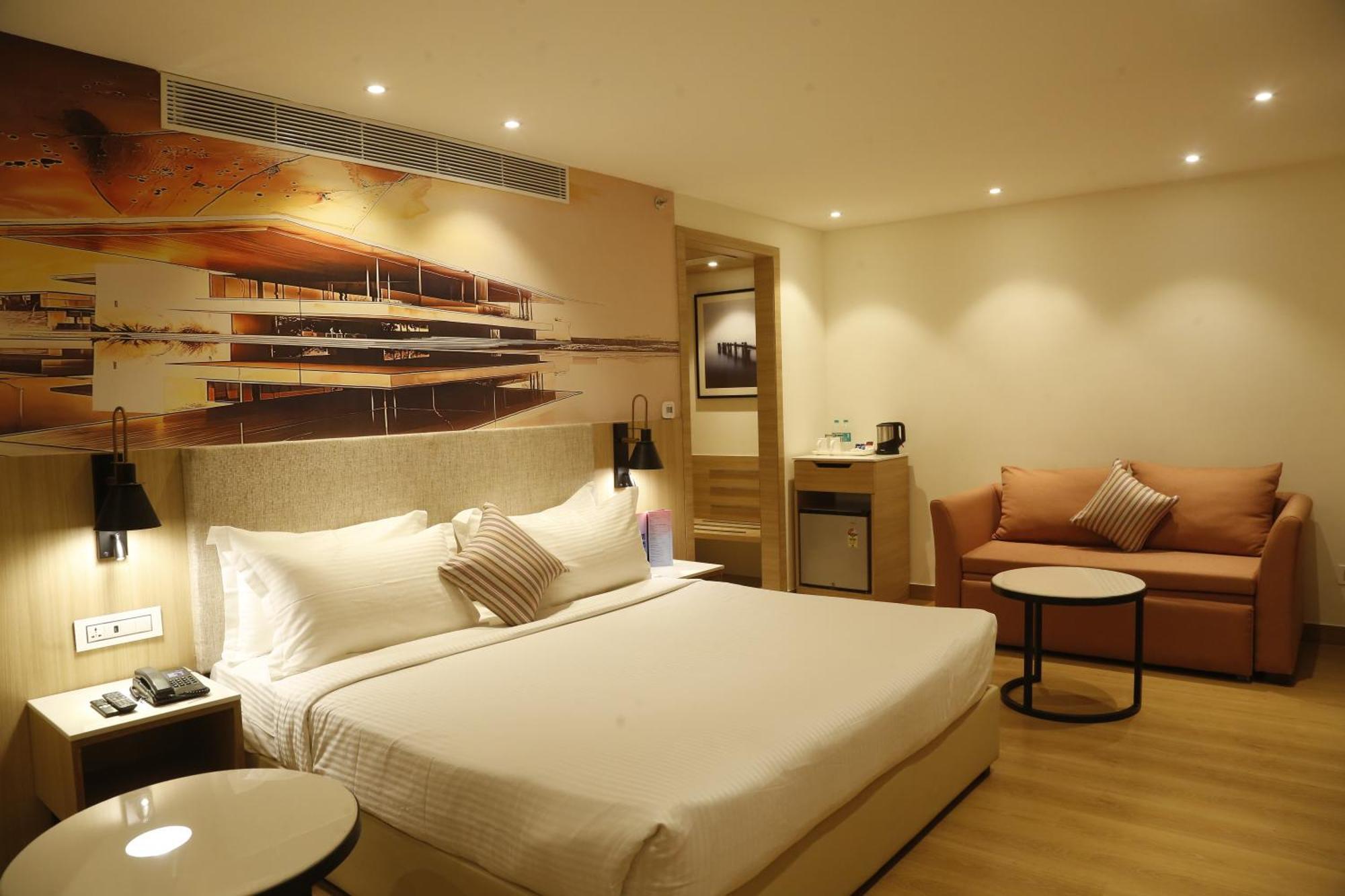 Tulip Inn Zirakpur Luaran gambar
