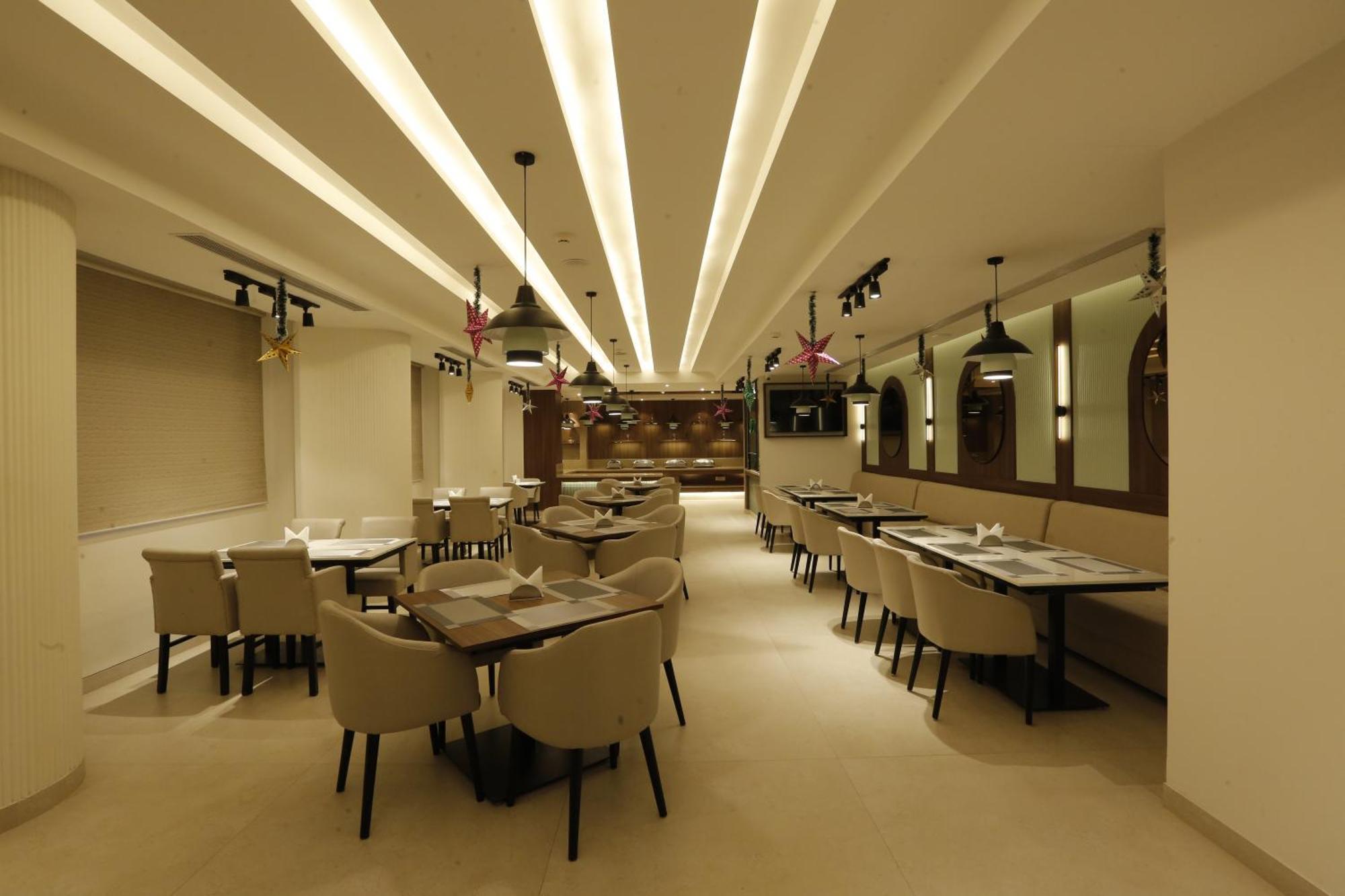 Tulip Inn Zirakpur Luaran gambar