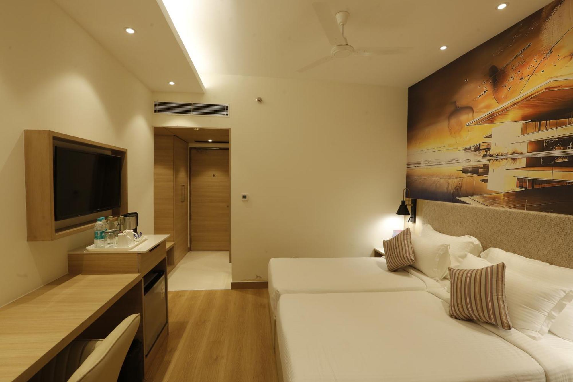 Tulip Inn Zirakpur Luaran gambar