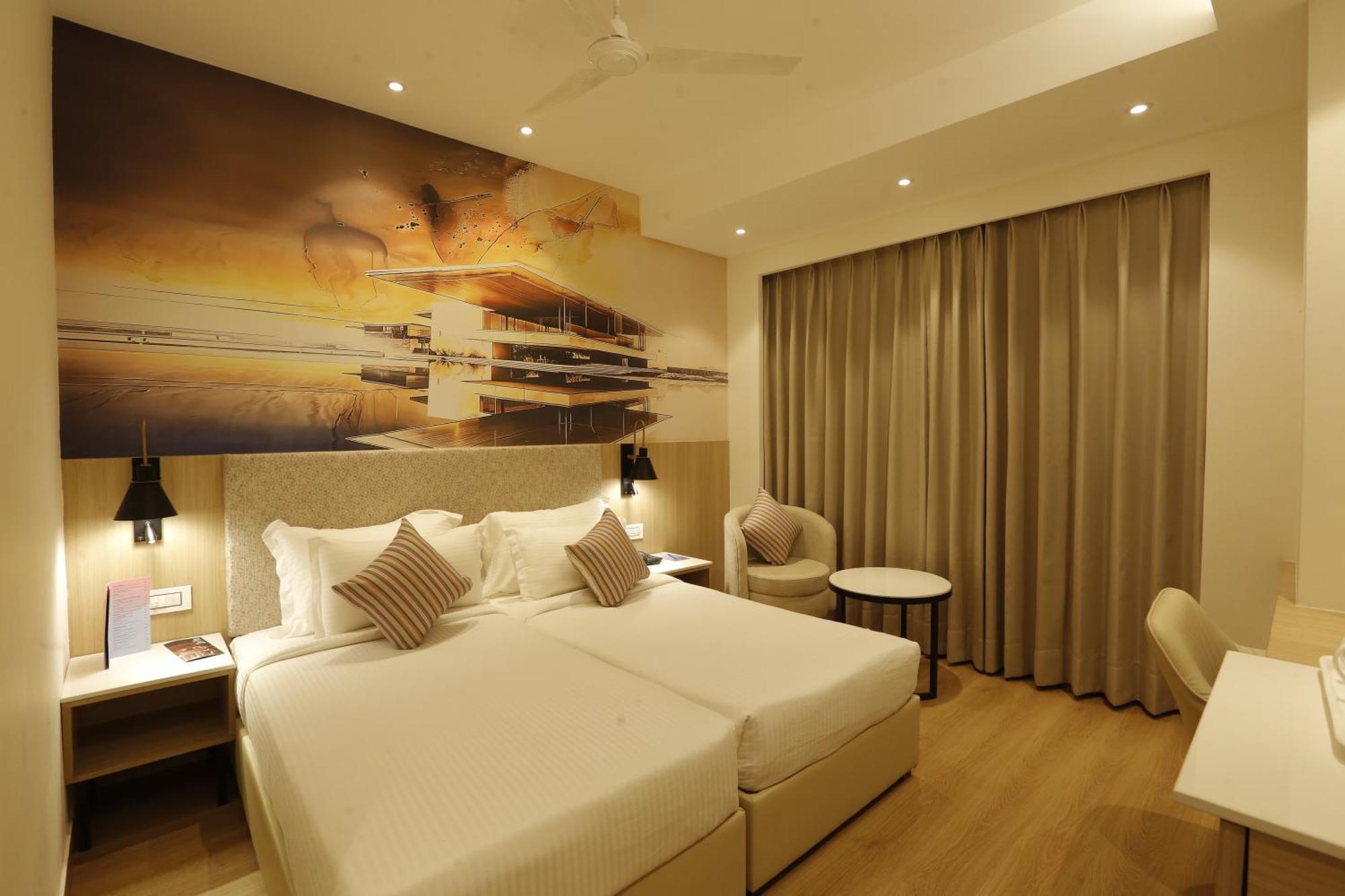 Tulip Inn Zirakpur Luaran gambar